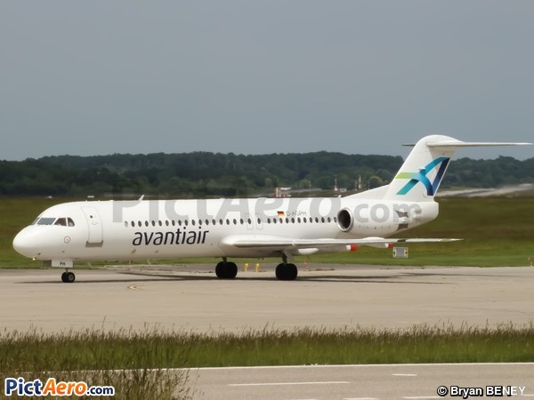 Fokker 100 (F-28-0100) (Avanti Air)