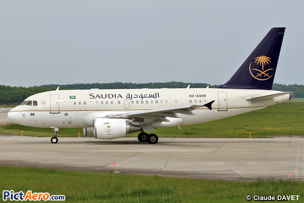 Airbus A318-112/CJ Elite (Saudi Arabia - Royal Flight)