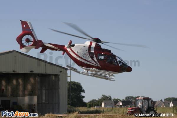 Eurocopter EC-135-T2+ (Pilotage Maritime de Dunkerque)