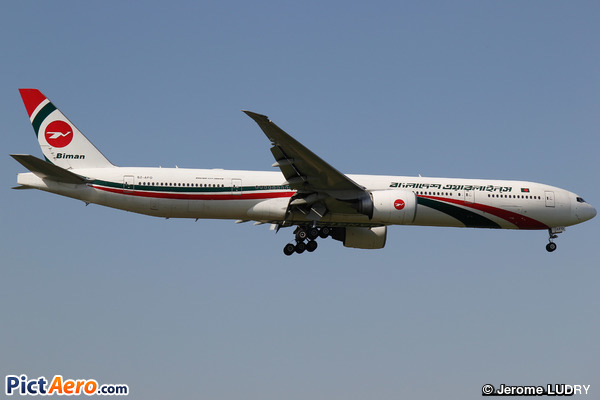 Boeing 777-3E9/ER (Biman Bangladesh Airlines)