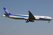 Boeing 777-381/ER (JA787A)