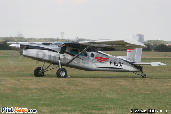 Pilatus PC-6/B2-H2 Turbo Porter (Pau Parachutisme Passion)