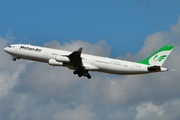 Airbus A340-313 (EP-MMD)