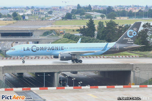 Boeing 757-258/WL (La Compagnie)