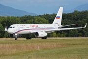 Tupolev Tu-204-300 (RA-64059)