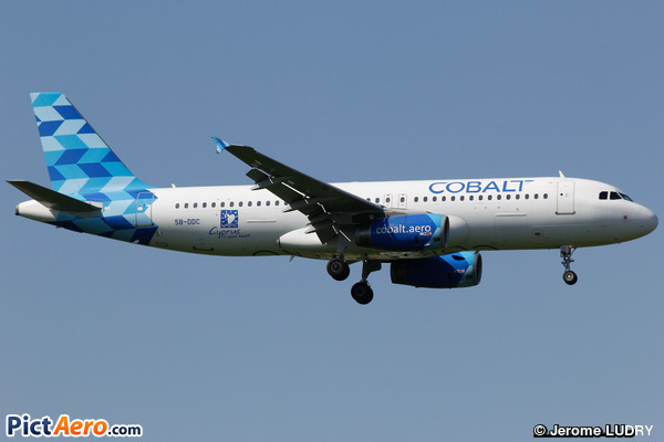 Airbus A320-232 (Cobalt Air)