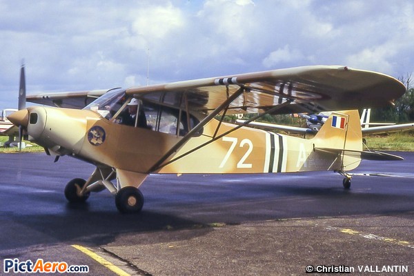 Piper PA-18-150 Super Cub (Private / Privé)