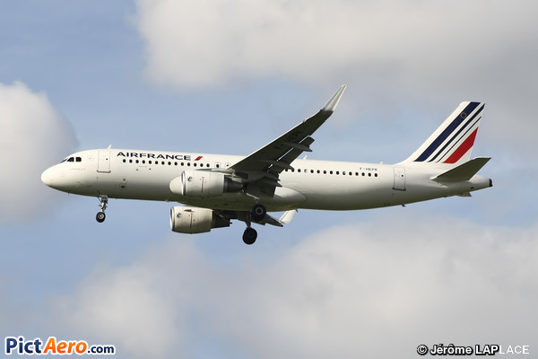 Airbus A320-214/WL (Air France)