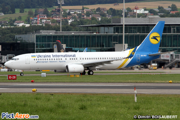 Boeing 737-8AS/WL (Ukraine International Airlines)