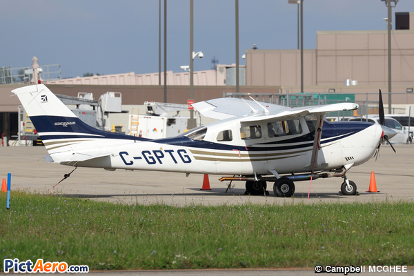 Cessna T206H Stationair TC (Private / Privé)