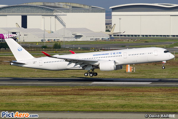 Airbus A350-941 (Sichuan Airlines)