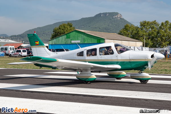 Piper PA-28-181 Archer II (Aeroclub de Reus)