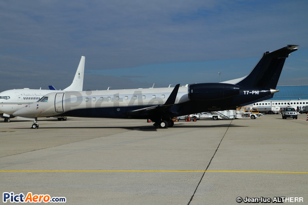Embraer ERJ-135BJ Legacy 600 (Eagle Express)