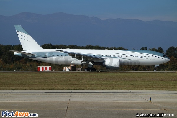 Boeing 777-2KQ/LR (Montkaj Ltd.)