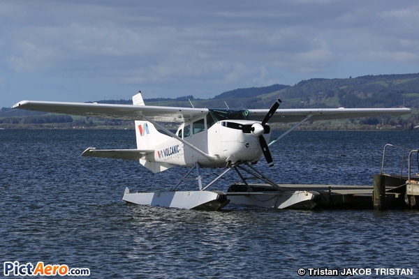 Cessna U206G  (Volcanic Air)