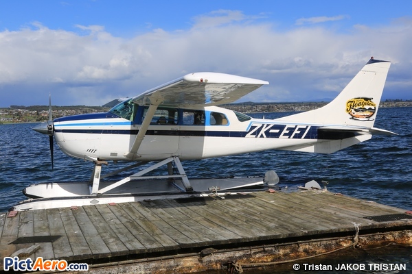 Cessna U206G  (Taupos Floatplane)