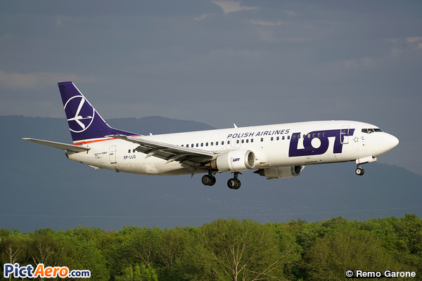 Boeing 737-45D (LOT Polish Airlines)