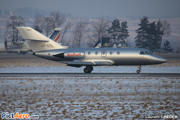 Dassault Falcon 200 (Aerowind Ltd.)