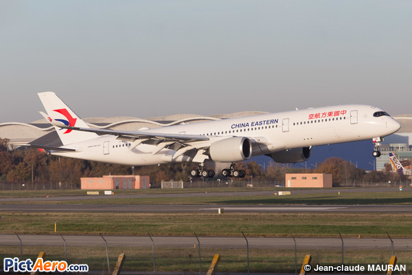 Airbus A350-941 (China Eastern Airlines)