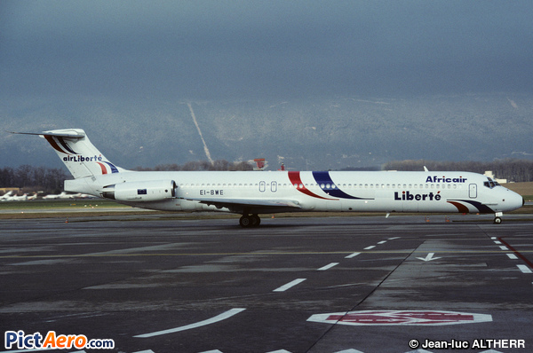 McDonnell Douglas MD-83 (DC-9-83) (Air Liberté)