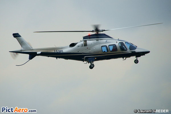 Agusta A-109S Grand (Private / Privé)