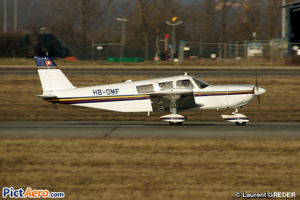 Piper PA-32 R-301 T Saratoga (Private / Privé)