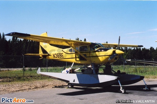 Cessna A185F Skywagon (Moosehead Aviation)