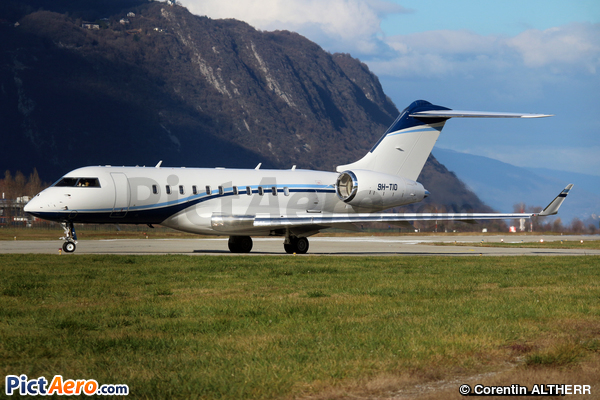 Bombardier BD-700-1A11 Global 5000 (Emperor Aviation)
