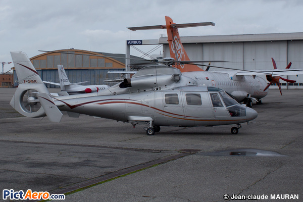 Aérospatiale SA-365N-1 Dauphin (PG Air)