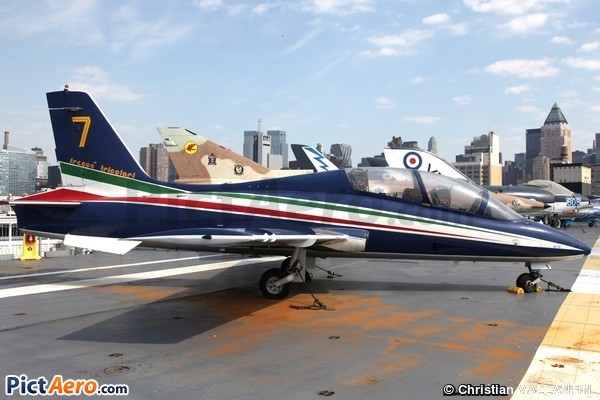 Aermacchi MB-339A (Intrepid Sea-and-Space Museum)