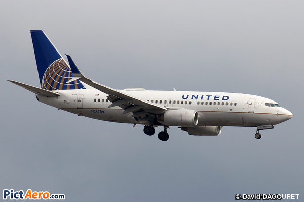 Boeing 737-724/WL (Continental Airlines)
