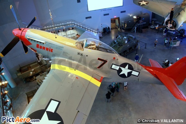 North American P-51D Mustang (National World War II Museum New Orleans)