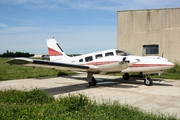 Piper PA-34-200T Seneca II (F-GELM)