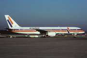 Boeing 757-27B (PH-AHE)