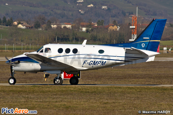 Beech C90A King Air  (Evasair)