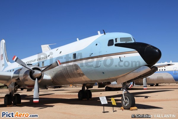 Douglas VC-118A Liftmaster (Pima Air Museum)