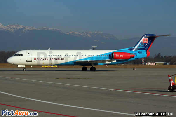 Fokker 100 (F-28-0100) (Slovakia - Government Flying Service)