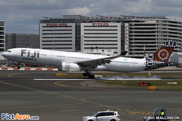 Airbus A330-343 (Fiji Airways)