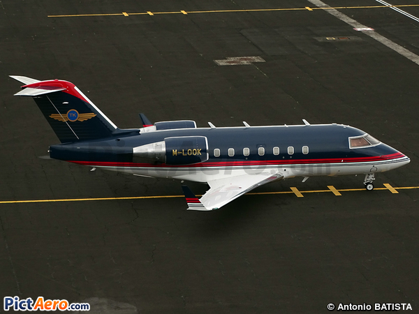 Bombardier CL-600-2B16 Challenger 604 (TAG Aviation UK)