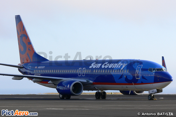 Boeing 737-8Q8 (Sun Country Airlines)