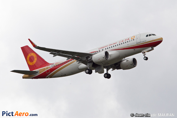 Airbus A320-214/SL (CHENGDU AIRLINES)