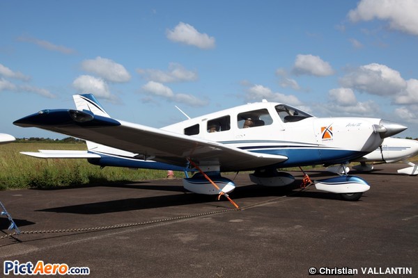 Piper PA-28-181 Archer II (Aéroclub d'Eure et Loir)