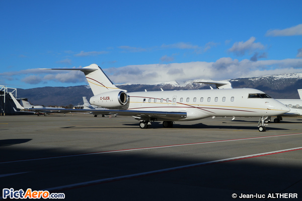 Bombardier BD-700-1A11 Global 5000 (Chartright Air Inc)