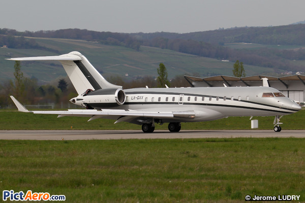 Bombardier BD-700 Global Express/Global 5000 (Global Jet Luxembourg)