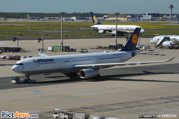 Airbus A330-343 (Lufthansa)