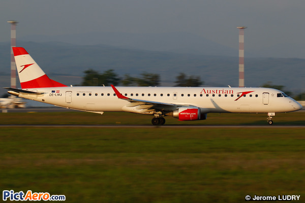 Embraer ERJ-190-200LR 195LR (Austrian Airlines)