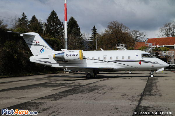 Canadair CL-600-2B16 Challenger 604 (Skyservice Business Aviation)