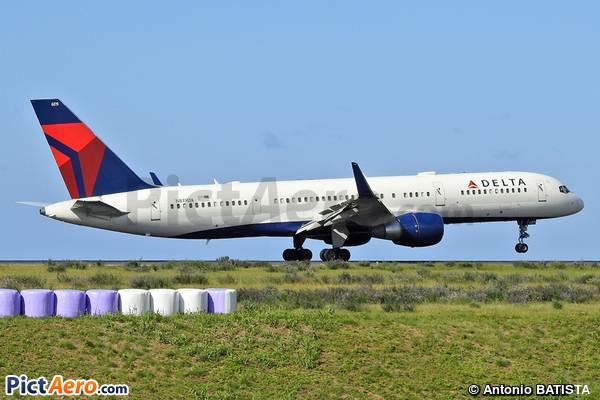 Boeing 757-26D/WL (Delta Air Lines)