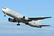 Boeing 767-36N/ER (CS-TKT)
