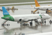 Airbus A321-211/WL (OE-LCR)